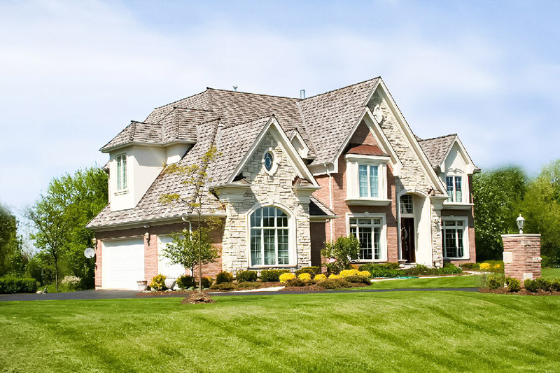 Tips For Choosing The Right Color Scheme For Your Home's Exterior