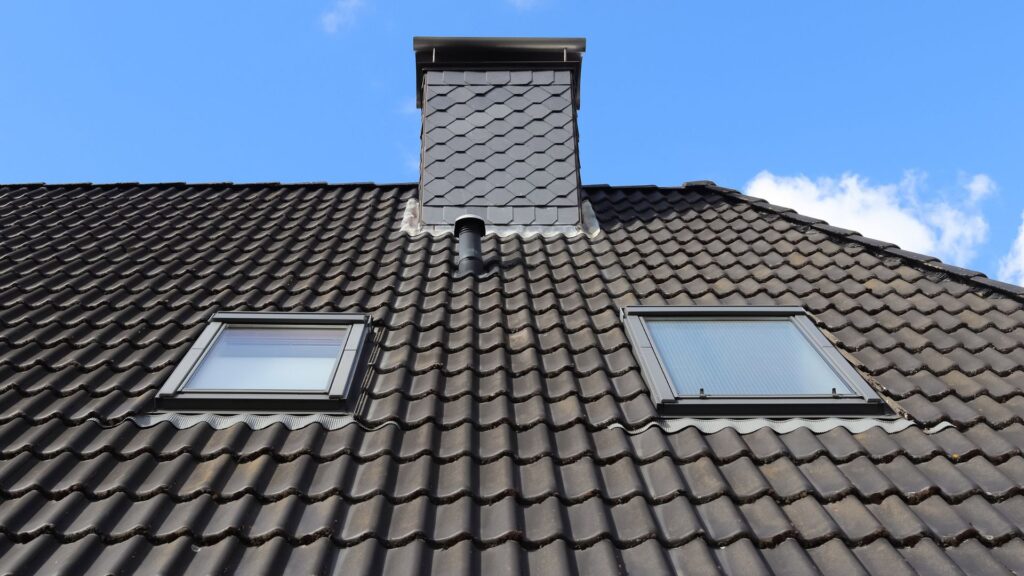 The Latest Trends in Residential Roofing Styles